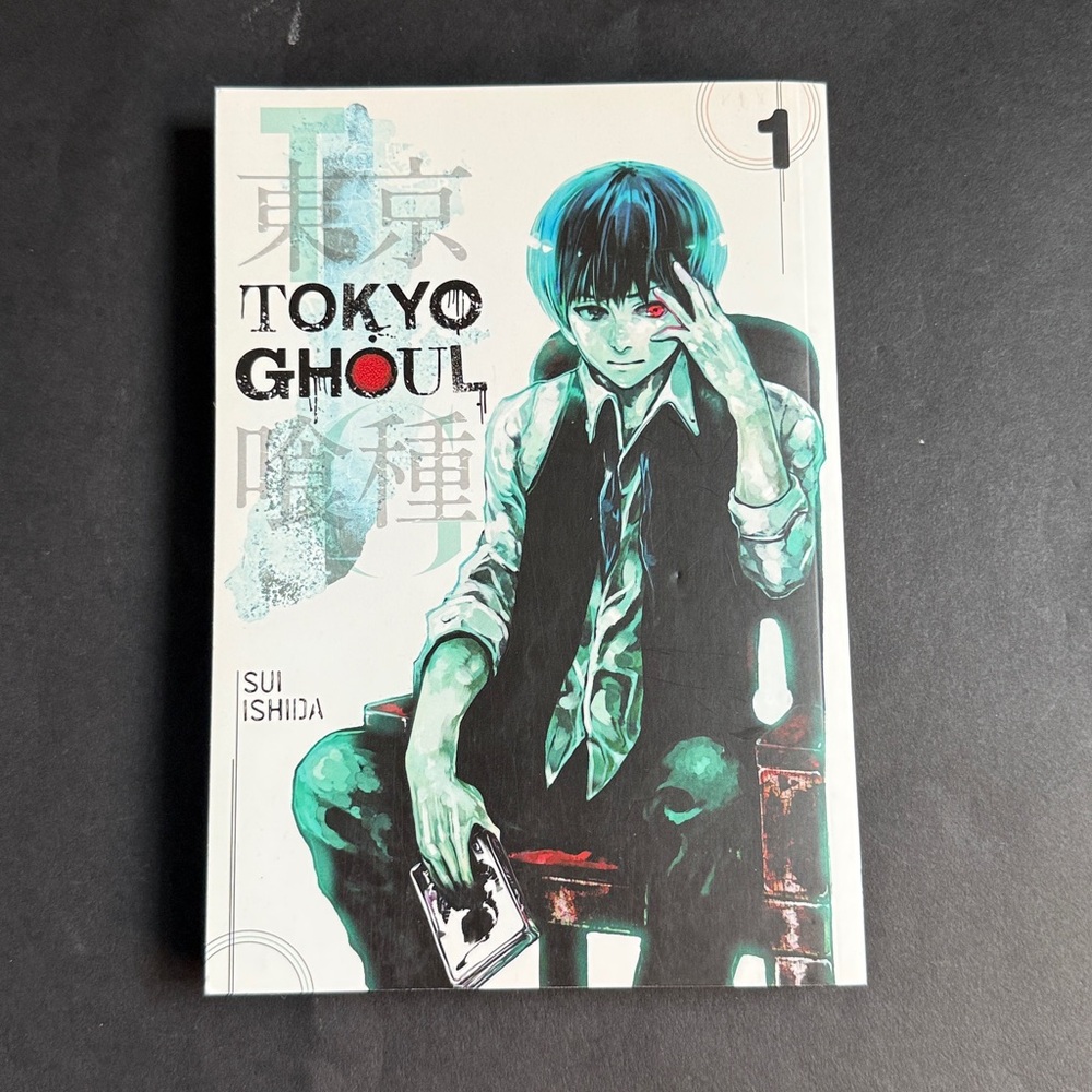 Tokyo Ghoul Volume 1 Paperback Book